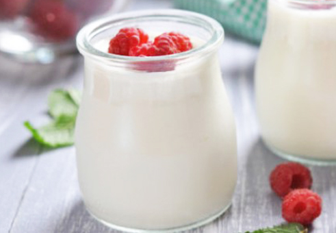 Jogurt owocowy, domowej roboty