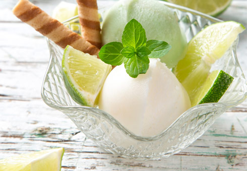 Orzeźwiające lody cytrynowe